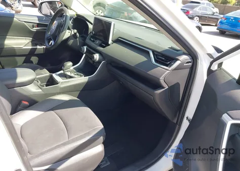 2024 Toyota Rav4 Hybrid Xle Premium z USA, uszkodzony, nr VIN JTMB6RFV0RJ053853